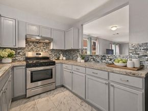 13135 Grassy Briar Lane, Houston TX 77085