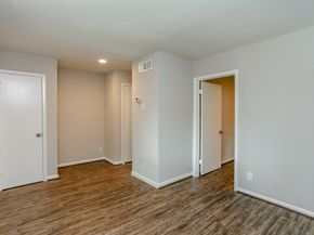 4040 San Felipe Street 270, Houston TX 77027