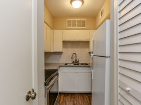 4040 San Felipe Street 270, Houston TX 77027