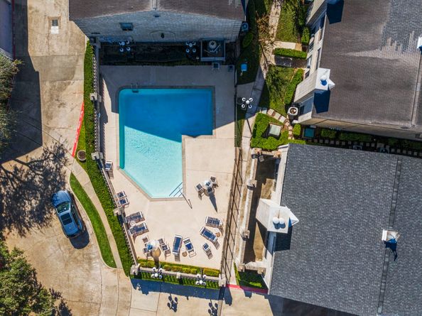 7392 Regency Square Court 7392, Houston TX 77036