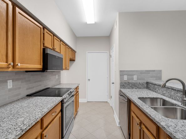 7392 Regency Square Court 7392, Houston TX 77036