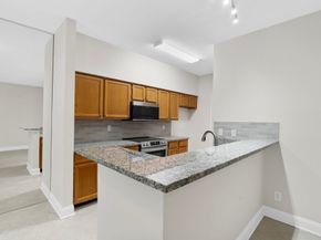 7392 Regency Square Court 7392, Houston TX 77036