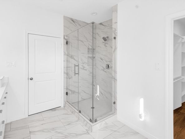 5325 Rue Street, Houston TX 77033