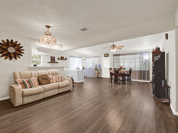 502 Kenwood Lane, Houston TX 77013