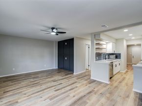 1147 Country Place Drive, Houston TX 77079