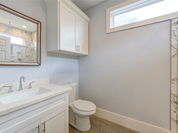 2401 Eagle Street, Houston TX 77004