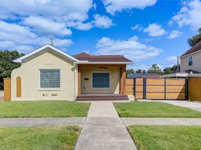2401 Eagle Street, Houston TX 77004
