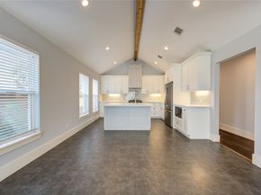 2401 Eagle Street, Houston TX 77004