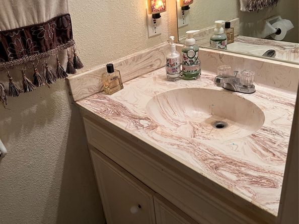 13902 Hollowgreen Drive 27, Houston TX 77082