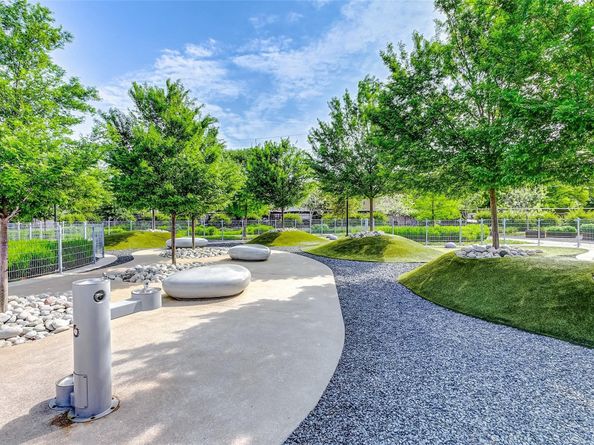 3900 Woodchase Dr Drive 137, Houston TX 77042