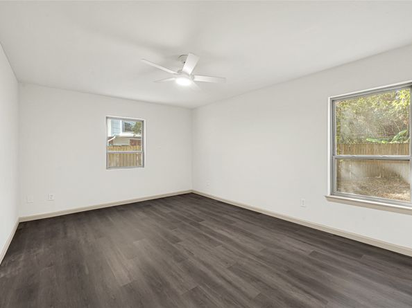 7 S Cypress Pine Drive, Spring TX 77381