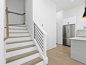 2210 Berry Street, Houston TX 77004