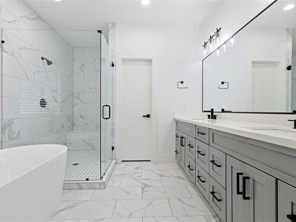 2210 Berry Street, Houston TX 77004