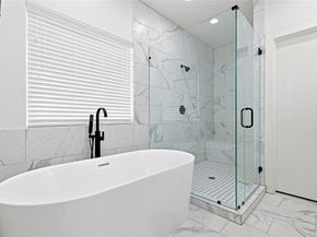 2210 Berry Street, Houston TX 77004