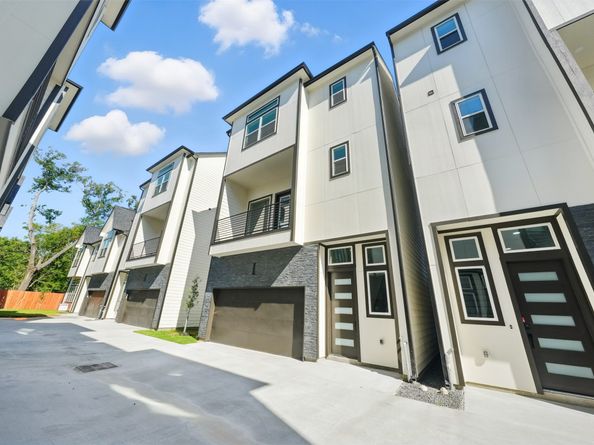 1913 Hoskins Drive I, Houston TX 77080