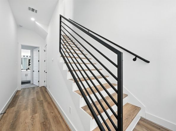 1913 Hoskins Drive I, Houston TX 77080