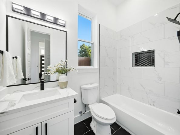 1913 Hoskins Drive I, Houston TX 77080