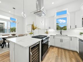 1913 Hoskins Drive I, Houston TX 77080