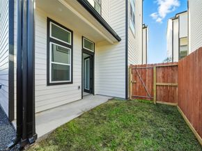 1913 Hoskins Drive I, Houston TX 77080