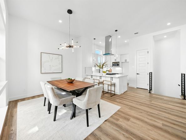 1913 Hoskins Drive I, Houston TX 77080