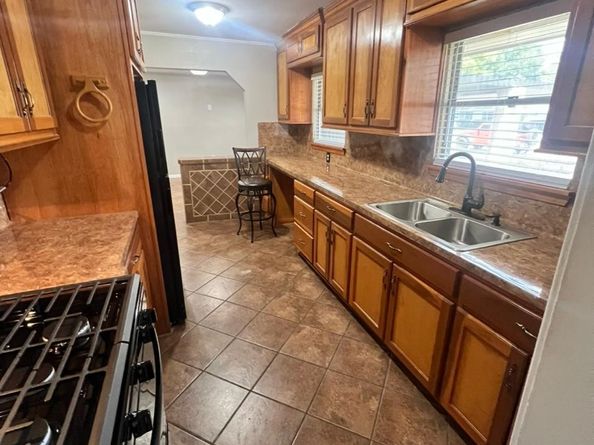 1330 Elton Street, Houston TX 77034