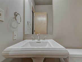 711 Main Street 505, Houston TX 77002