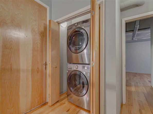 711 Main Street 505, Houston TX 77002