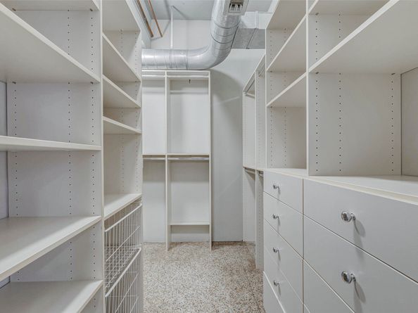 711 Main Street 505, Houston TX 77002