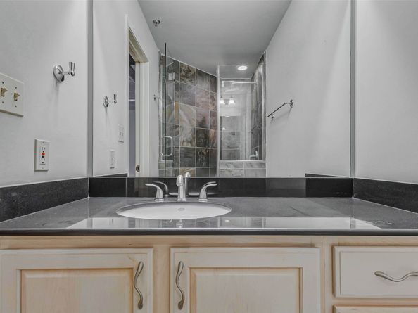 711 Main Street 505, Houston TX 77002