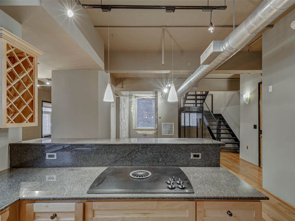 711 Main Street 505, Houston TX 77002