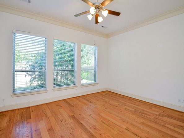 3302 Rochdale Street, Houston TX 77025