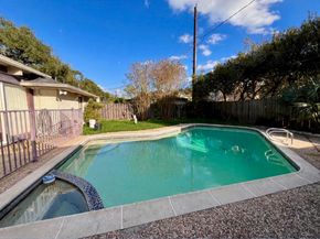 5623 Dumfries Drive, Houston TX 77096