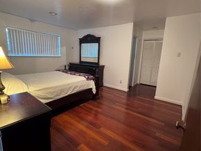 5623 Dumfries Drive, Houston TX 77096