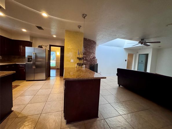 5623 Dumfries Drive, Houston TX 77096