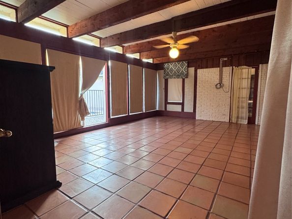 5623 Dumfries Drive, Houston TX 77096