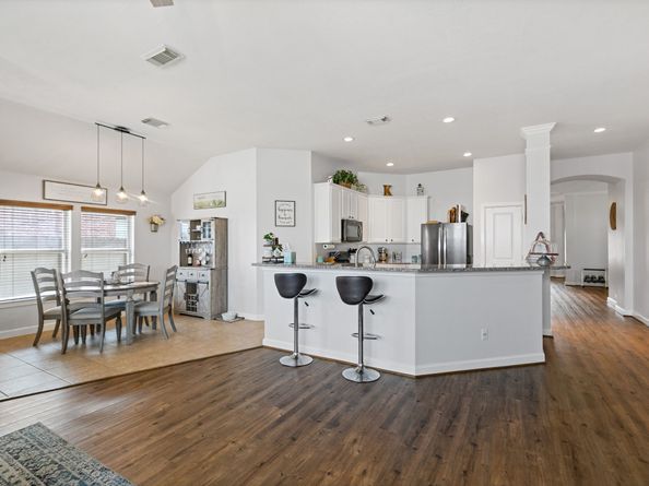 8222 Groveland Hills Drive, Cypress TX 77433