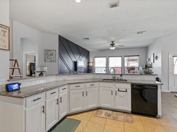 8222 Groveland Hills Drive, Cypress TX 77433