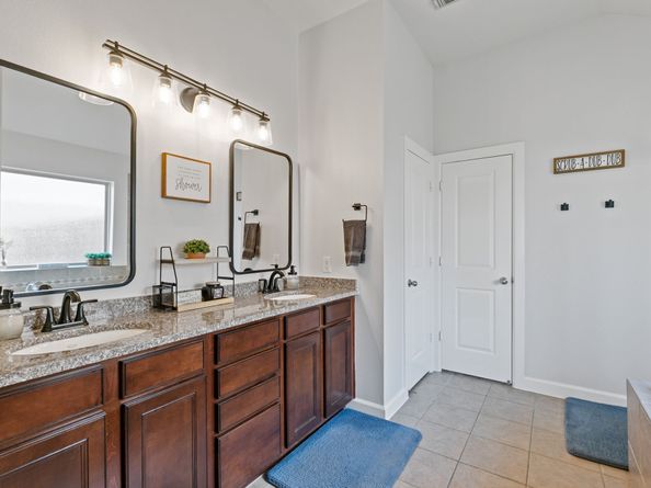 8222 Groveland Hills Drive, Cypress TX 77433