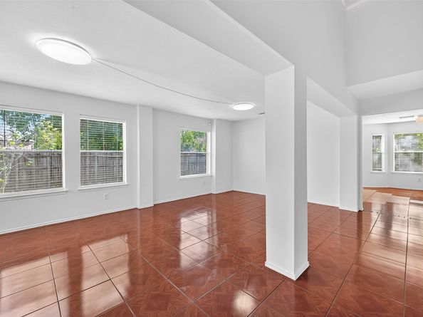 8366 Golf Green Circle, Houston TX 77036