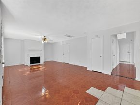 8366 Golf Green Circle, Houston TX 77036