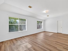 8366 Golf Green Circle, Houston TX 77036