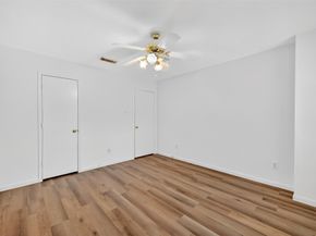 8366 Golf Green Circle, Houston TX 77036