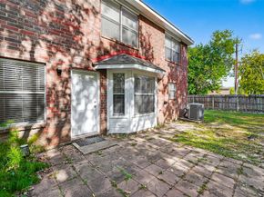 8366 Golf Green Circle, Houston TX 77036