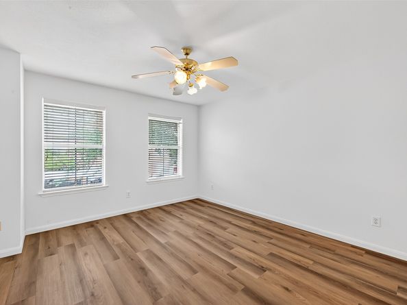 8366 Golf Green Circle, Houston TX 77036