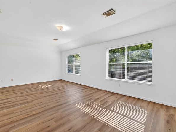 8366 Golf Green Circle, Houston TX 77036