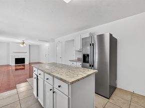 8366 Golf Green Circle, Houston TX 77036