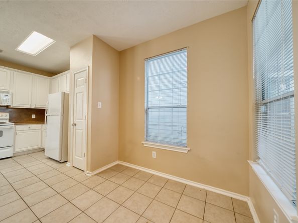 2831 Hackamore Hollow Lane, Houston TX 77014