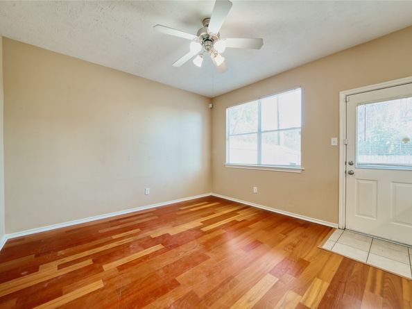 2831 Hackamore Hollow Lane, Houston TX 77014