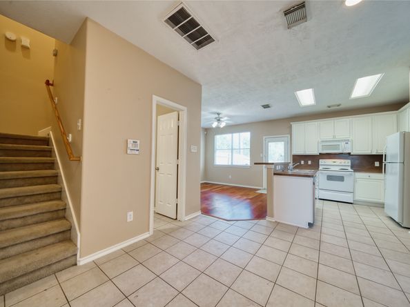 2831 Hackamore Hollow Lane, Houston TX 77014