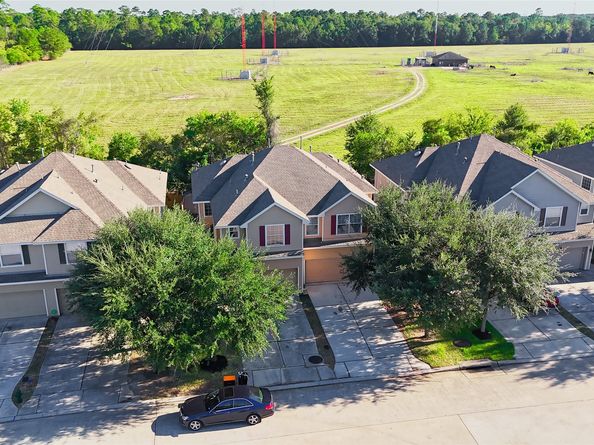 2831 Hackamore Hollow Lane, Houston TX 77014